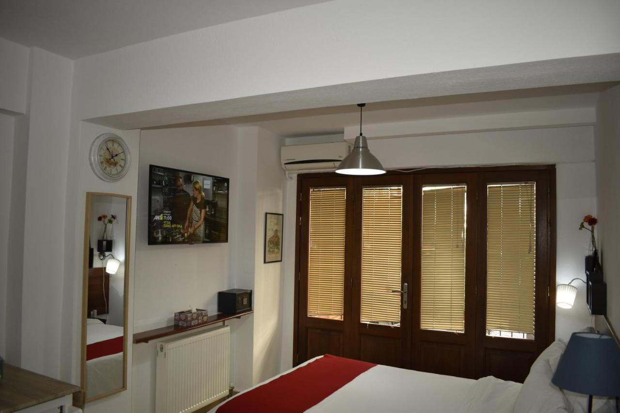 Kripis Studio Thessaloniki Exterior photo